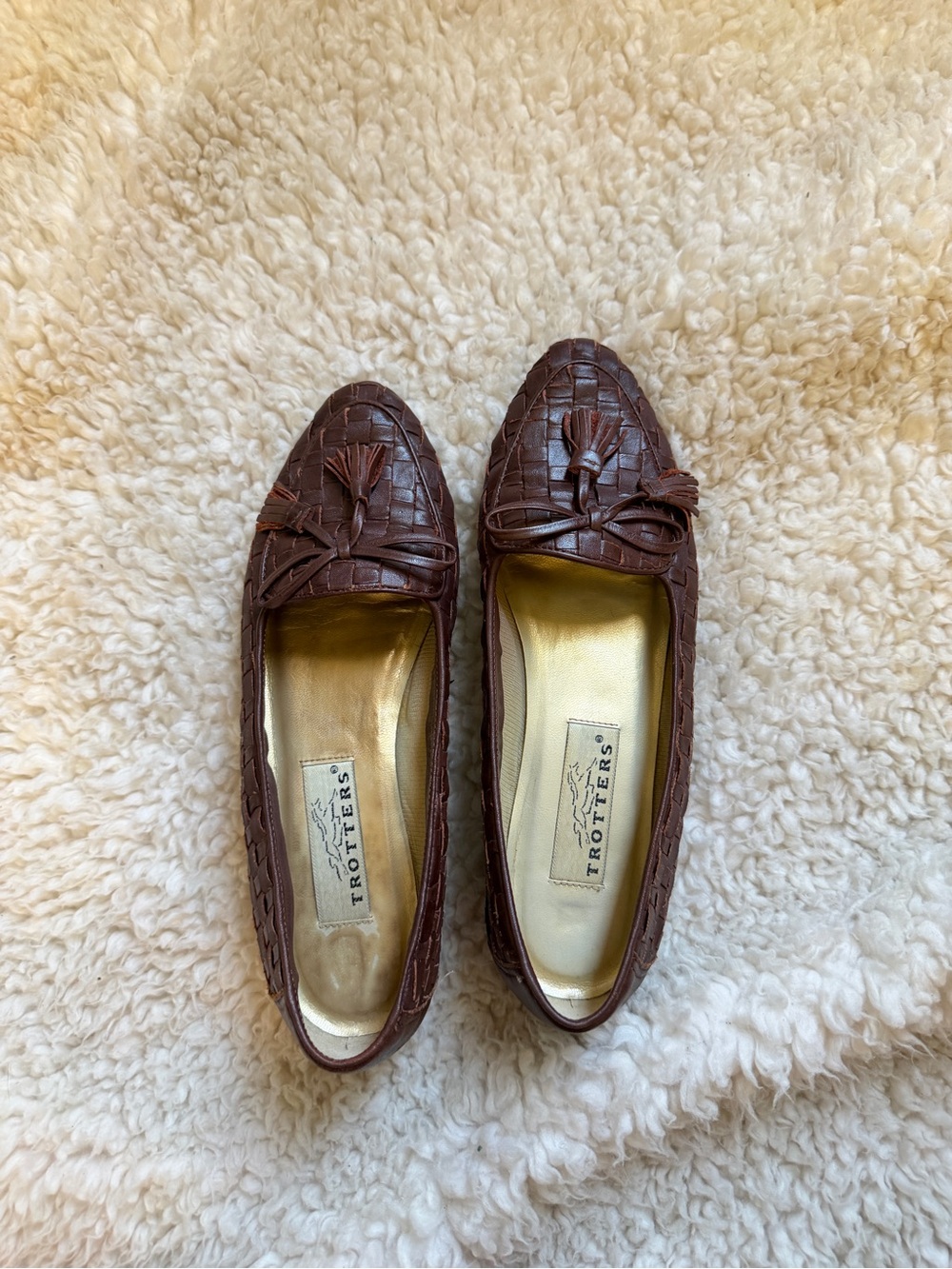 Trotters Women’s Woven Flats with Tassel 7